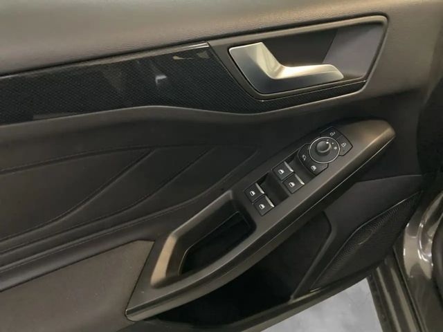 Ford Focus EcoBoost ST Line Wagon