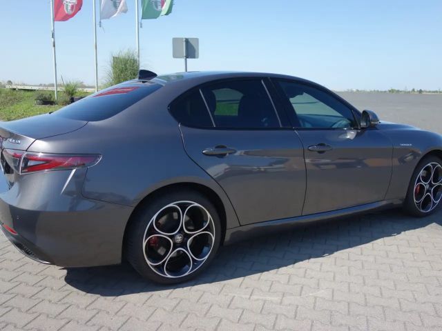 Alfa Romeo Giulia Q4 Veloce
