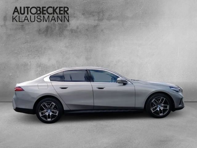 BMW i5 Sedan eDrive40