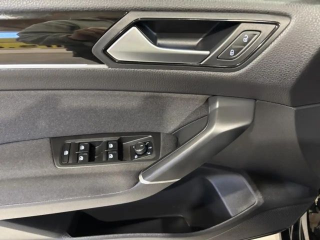 Volkswagen Touran DSG