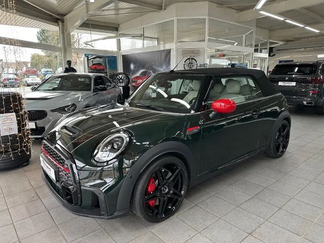 MINI John Cooper Works Cabrio John Cooper Works +Akt.Temp +Hifi h/k +RFK +App