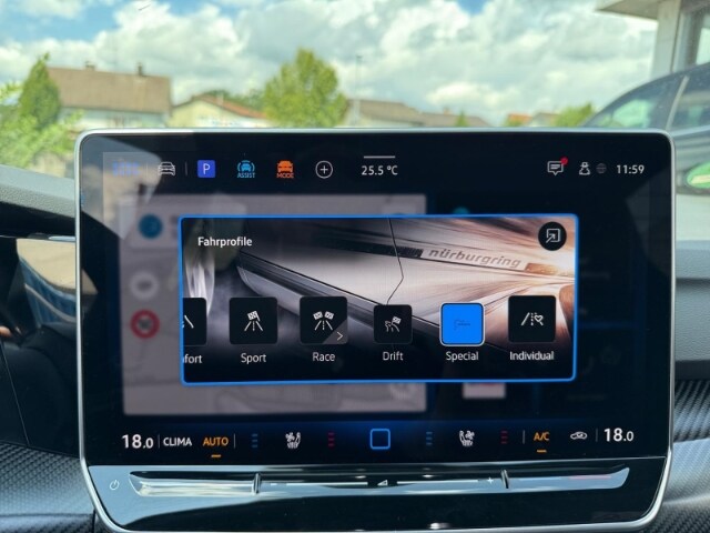 Volkswagen Golf 2.0 TSI Golf VIII