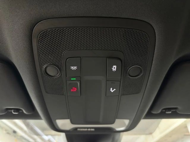 Audi A3 35 TDI S-Line Sedan Sportback