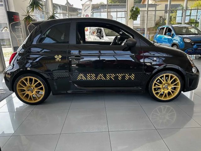 Abarth 695 70th Anniversario