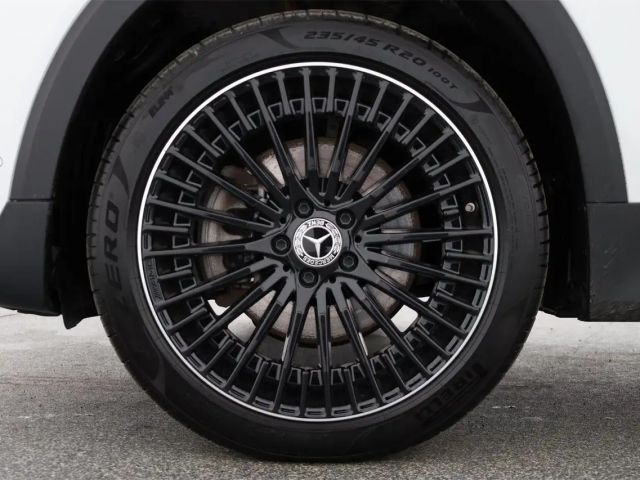 Mercedes-Benz EQB 300 4MATIC AMG Line