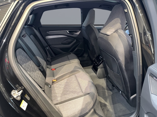 Audi A6 Quattro S-Tronic Sedan