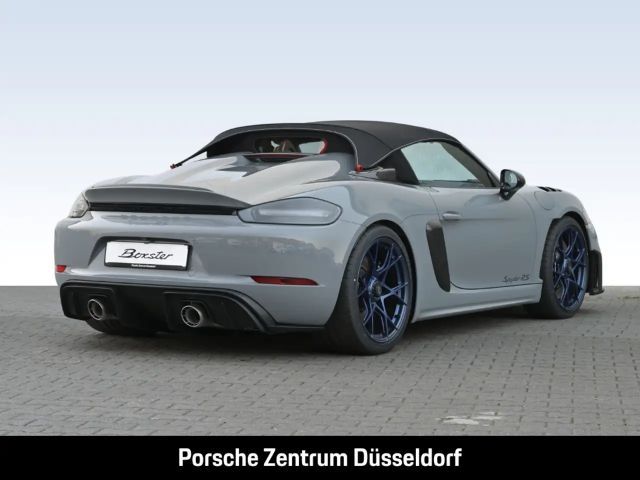 Porsche Cayman 718 RS