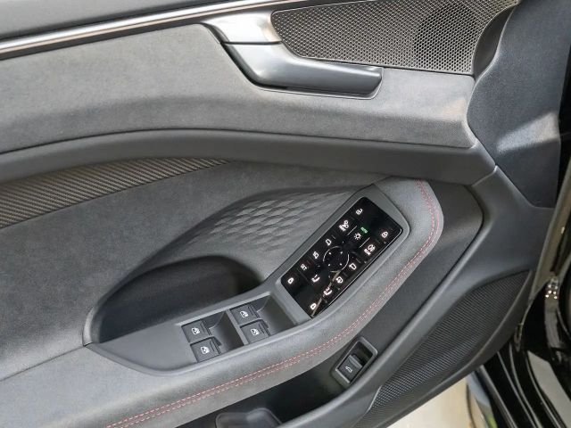 Audi A6 e-tron Quattro