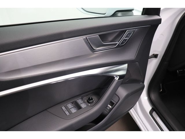 Audi A6 40 TDI Avant S-Line S-Tronic