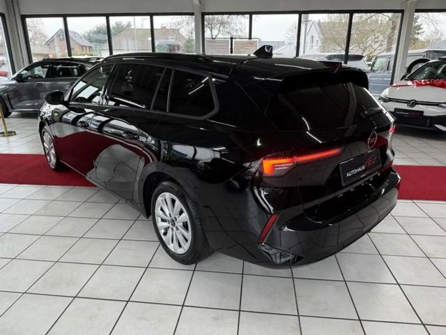 Opel Astra Elegance Sports Tourer