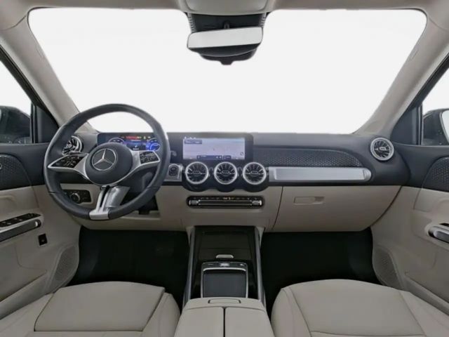 Mercedes-Benz EQB 300