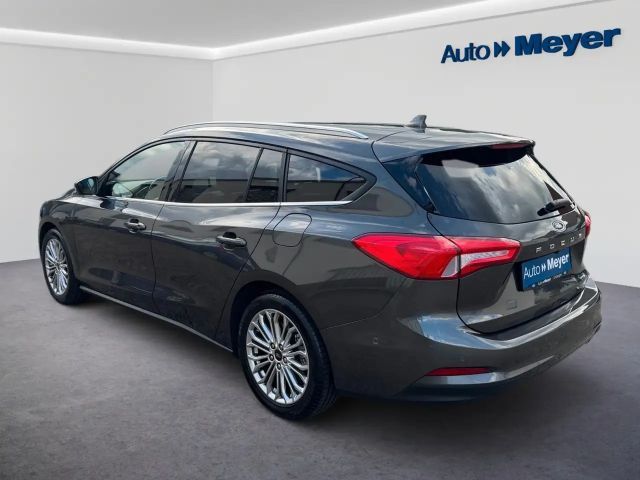 Ford Focus Titanium Wagon