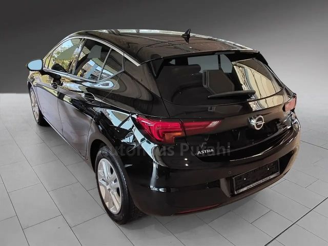 Opel Astra Automatik sparsam tolle Ausstattung