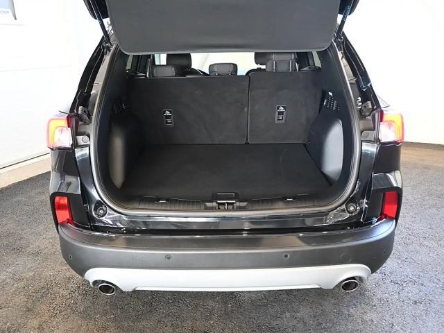 Ford Kuga Plug in Hybrid Titanium