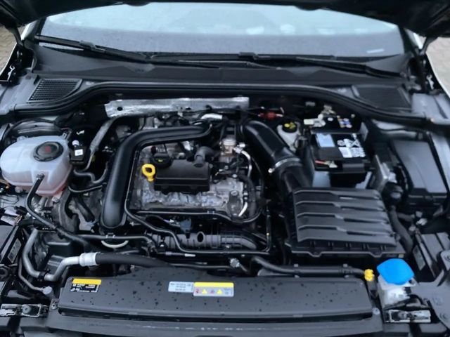 Volkswagen Golf DSG Golf VIII Life