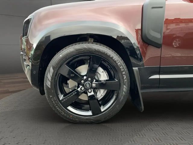 Land Rover Defender 110 D300