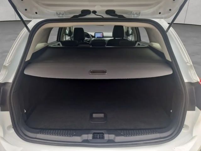 Ford Focus Active EcoBoost Style Wagon