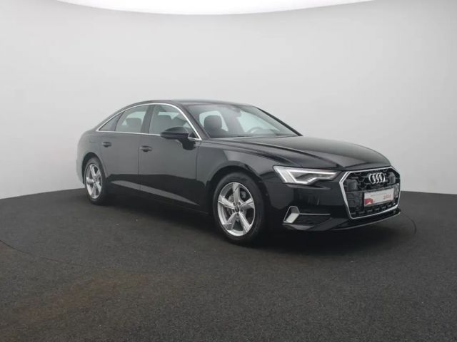 Audi A6 40 TDI S-Line Sedan