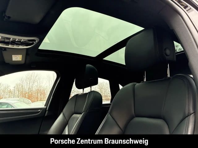 Porsche Macan Luftfederung 20-Zoll Rückfahrkamera LED