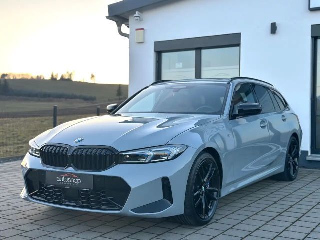 BMW 320 320d M-Sport Touring xDrive
