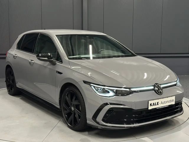 Volkswagen Golf 1.5 TSI R-Line Style