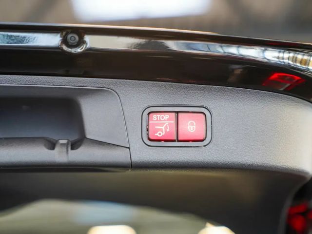 Mercedes-Benz GLA 200 GLA 200 d Progressive