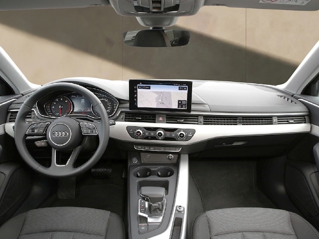 Audi A4 40 TFSI Avant S-Tronic