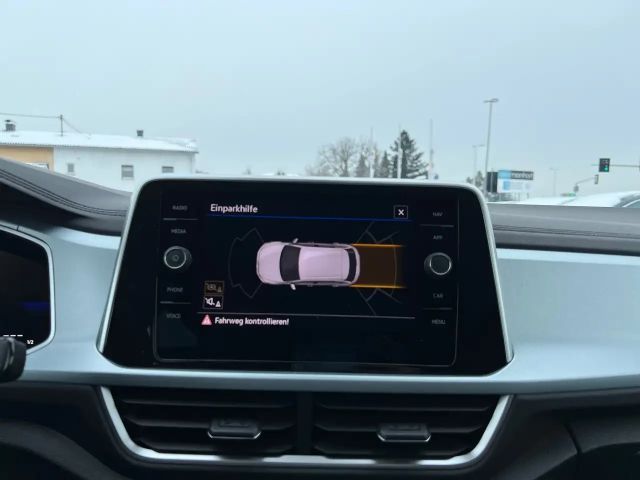 Volkswagen T-Roc 1,0 TSI Goal | NP € 35.700