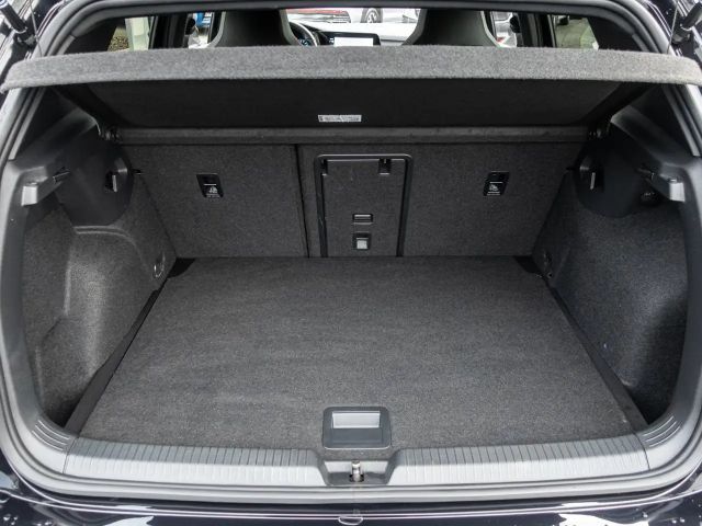 Volkswagen Golf 2.0 TSI DSG R-Line