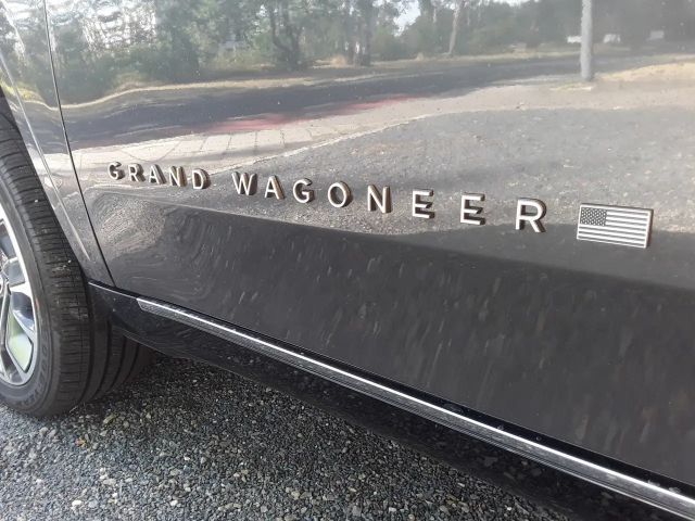 Jeep Wagoneer Series III