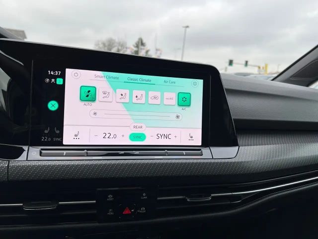 Volkswagen Golf R-Line Variant