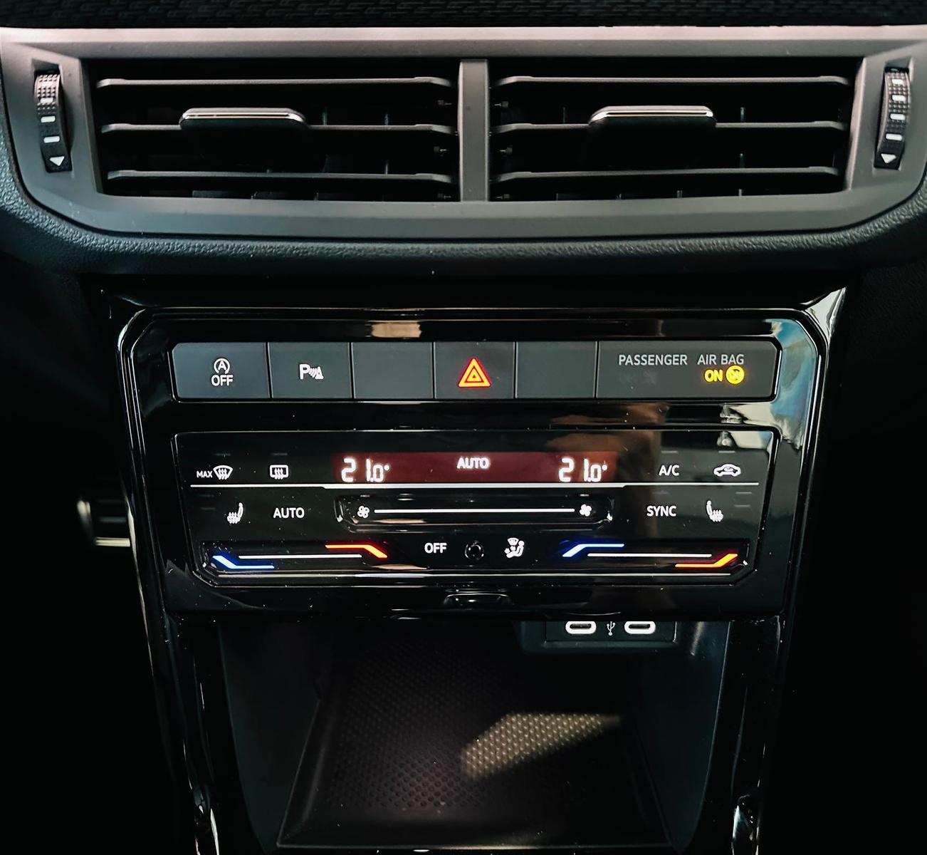 Volkswagen T-Cross DSG Life R-Line