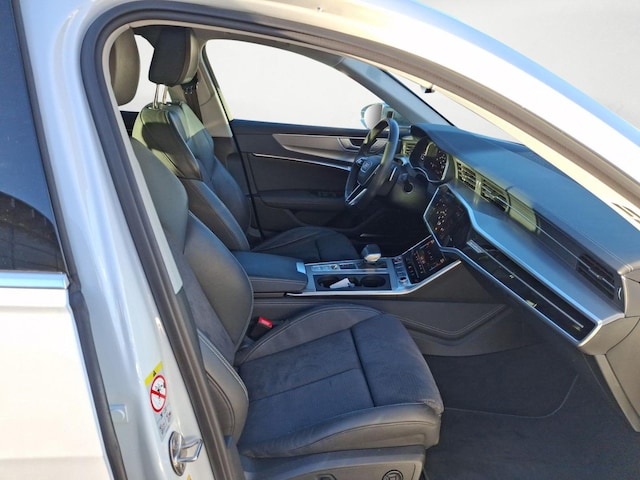 Audi S6 Quattro Sedan