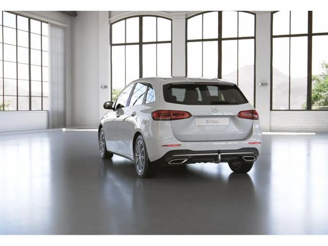 Mercedes-Benz B 200 Progressive Sedan
