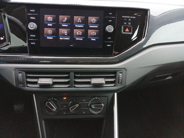 Volkswagen Polo VI 1.0  ''Life'' Navi+Rückfahrkamera+Sitzheizung