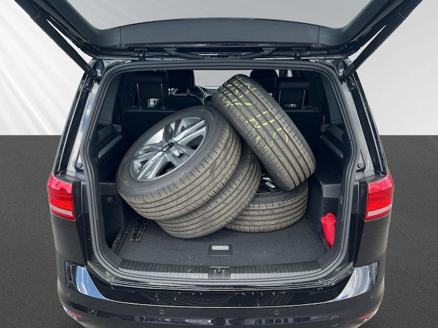 Volkswagen Touran 1.5 TSI Comfortline