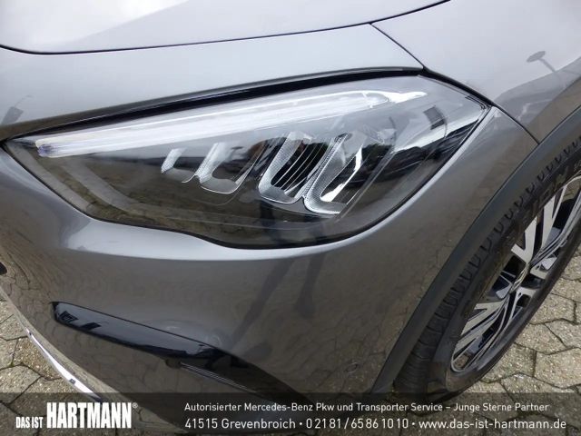 Mercedes-Benz GLA 180 Progressive