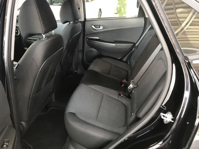 Hyundai Kona 39 kWh Electric Select