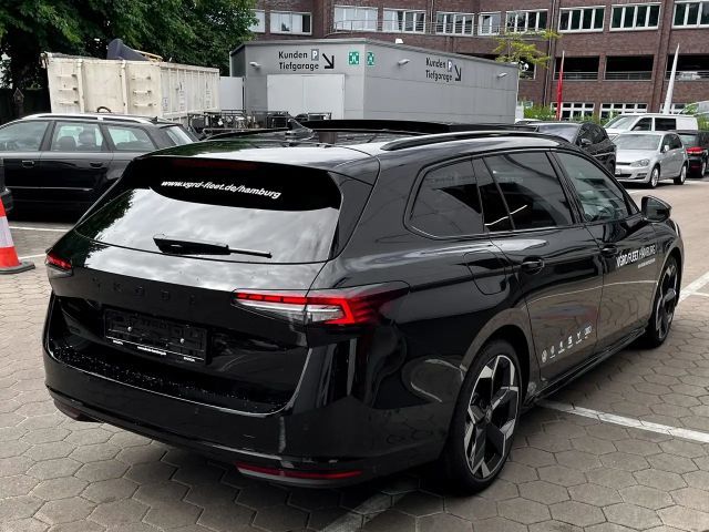 Skoda Superb 2.0 TDI Combi Sportline