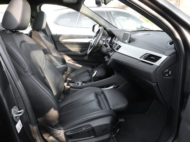 BMW X1 Sport Line sDrive18i