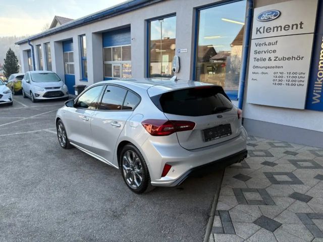Ford Focus EcoBoost ST Line