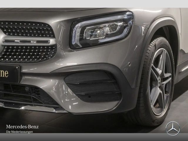 Mercedes-Benz GLB 200 AMG Line