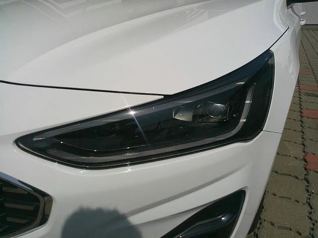 Ford Focus Titanium Wagon