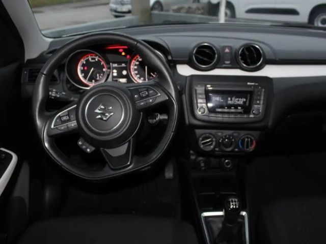 Suzuki Swift Clear DualJet Hybrid