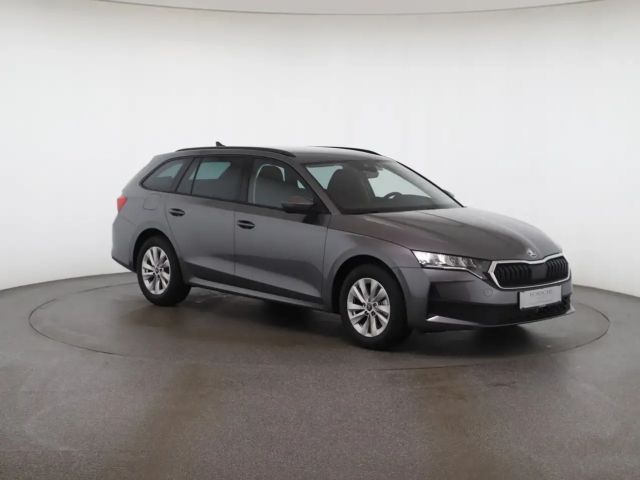 Skoda Octavia Essence TSI