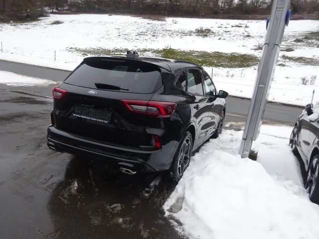Ford Kuga ST Line