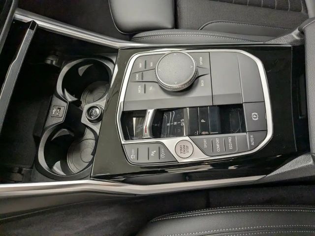 BMW 320 320i Touring