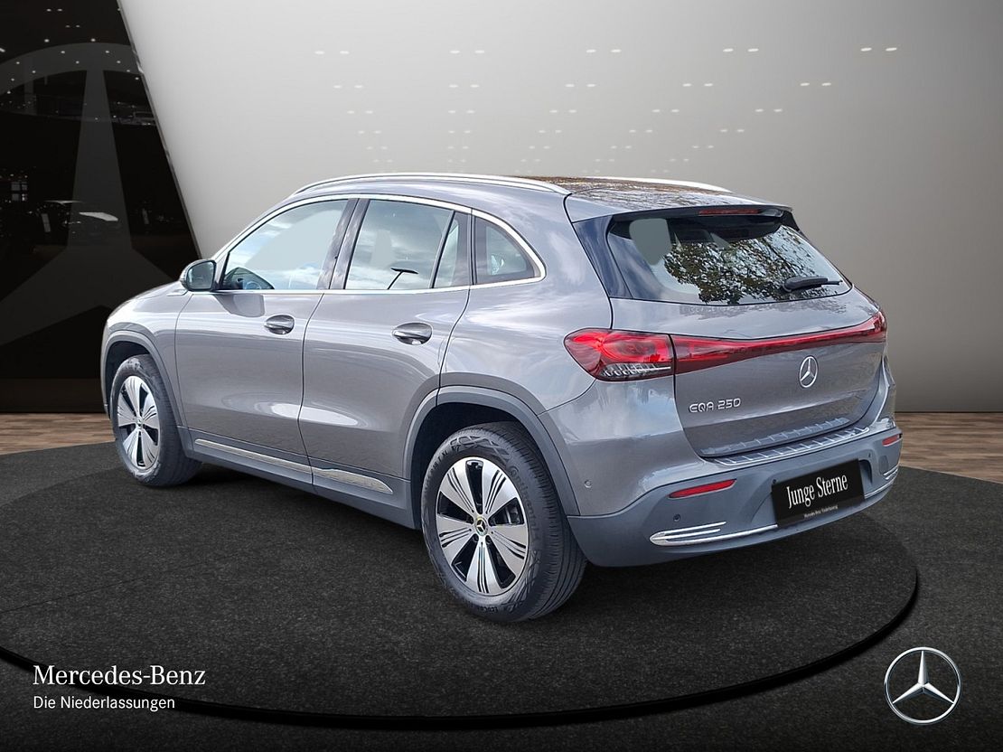 Mercedes-Benz EQA 250