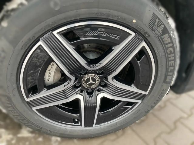 Mercedes-Benz GLC 200 4MATIC AMG Line