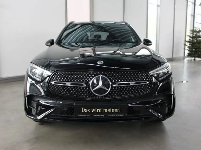 Mercedes-Benz GLC 200 4MATIC AMG Line